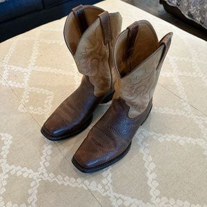 Ariat men’s Heritage Reinsman cowboy boots
